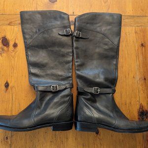 Frye classic leather riding boots – RARE – #77561 Dorado – Genuine Goodyear Welt